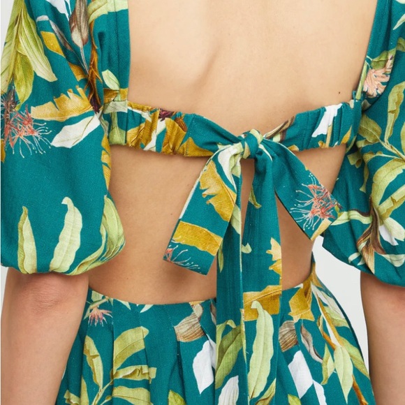 O.P.T. Evereve Few Moda tropical cutout resort dress - Picture 4 of 7